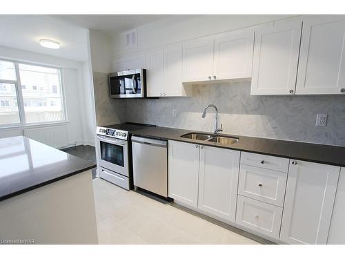 1003-105 Isabella Street, Toronto, ON - Indoor Photo Showing Kitchen With Double Sink