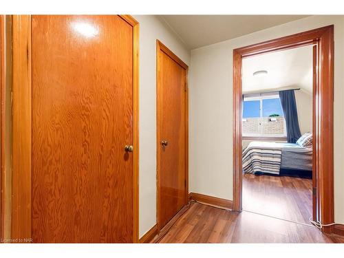 6688 Bellevue Street, Niagara Falls, ON - Indoor Photo Showing Other Room