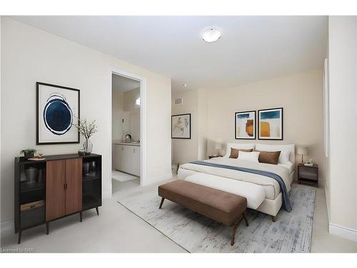 8404 Sumac Court, Niagara Falls, ON - Indoor Photo Showing Bedroom