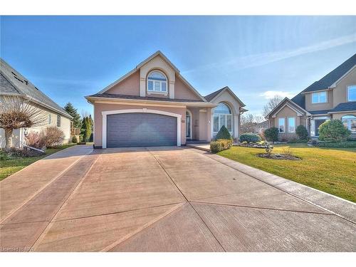 138 Loretta Drive, Niagara-On-The-Lake, ON - Outdoor With Facade