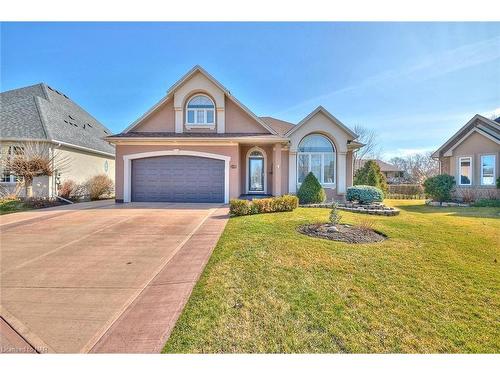 138 Loretta Drive, Niagara-On-The-Lake, ON - Outdoor With Facade