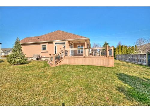 138 Loretta Drive, Niagara-On-The-Lake, ON - Outdoor With Deck Patio Veranda