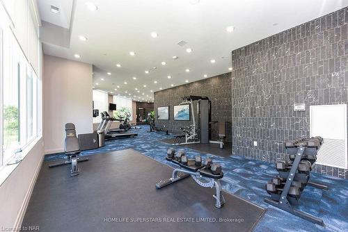 403-71 Wyndham Street S, Guelph, ON - Indoor Photo Showing Gym Room