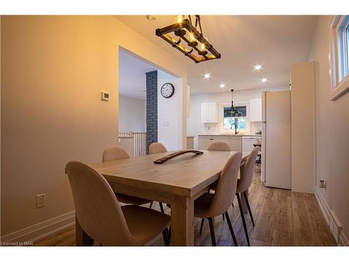 56 Chaplin Avenue, St. Catharines, ON - Indoor Photo Showing Dining Room