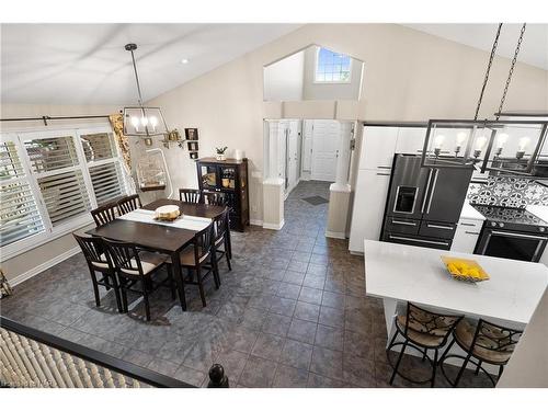 12 Briarwood Drive, St. Catharines, ON - Indoor Photo Showing Dining Room