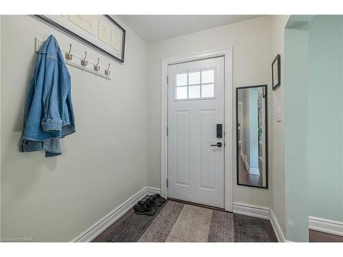 147 Lottridge Street, Hamilton, ON - Indoor Photo Showing Other Room