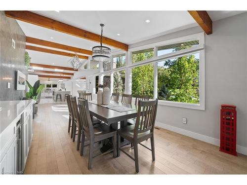 2 Mallette Crescent, Niagara-On-The-Lake, ON - Indoor Photo Showing Dining Room