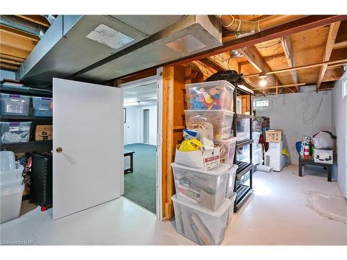 14 Oak Street, Welland, ON - Indoor Photo Showing Basement