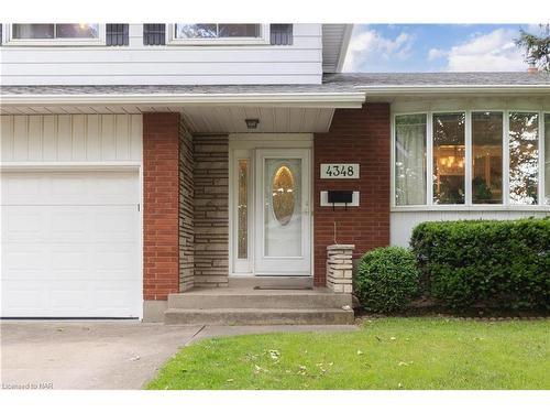 4348 Mitchell Avenue, Niagara Falls, ON - Outdoor