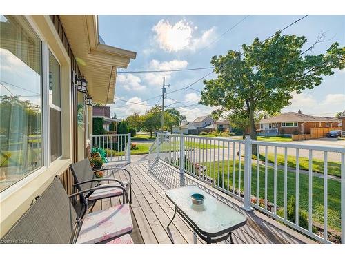 22 Rose Avenue, Thorold, ON - Outdoor With Deck Patio Veranda With Exterior