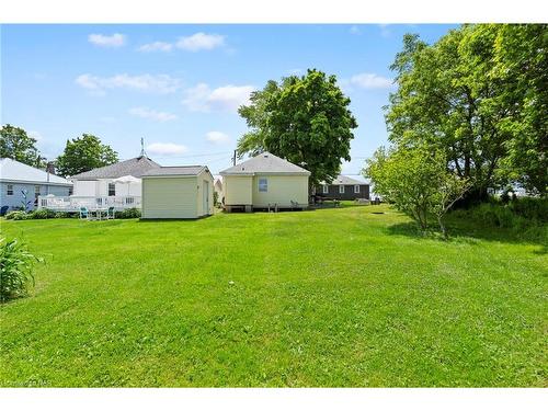 12807-12815 Lakeshore Road, Wainfleet, ON - Outdoor With Backyard With Exterior