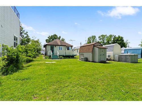 12807-12815 Lakeshore Road, Wainfleet, ON - Outdoor With Backyard With Exterior