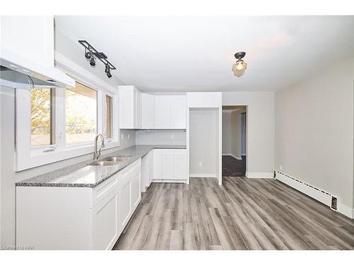 12017 Station Road, Wainfleet, ON - Indoor Photo Showing Kitchen