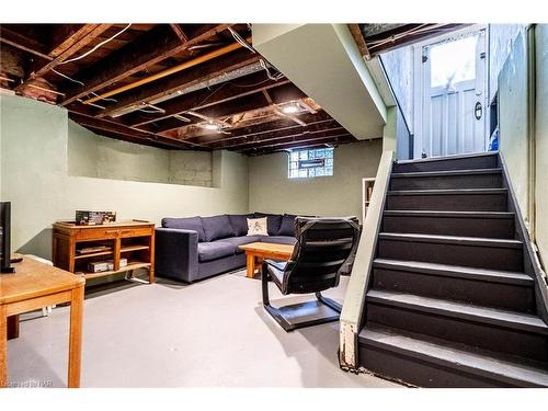 406 King Street, Port Colborne, ON - Indoor Photo Showing Basement