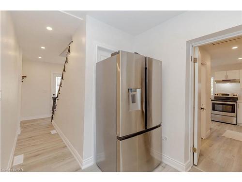 293 Four Mile Creek Road, St. Davids, ON - Indoor Photo Showing Kitchen