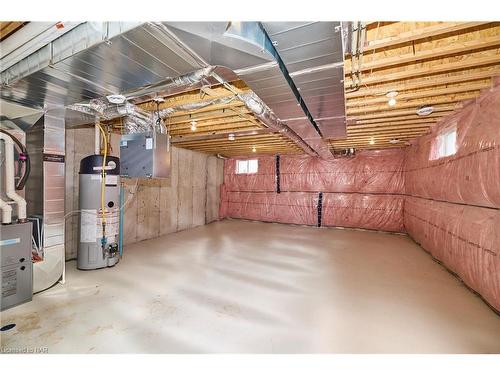 100 Elvira Way, Thorold, ON - Indoor Photo Showing Basement