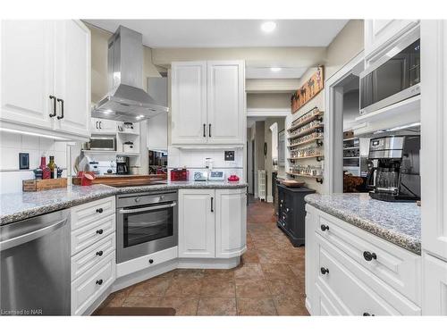 8 Ridgewood Road, St. Catharines, ON - Indoor Photo Showing Kitchen