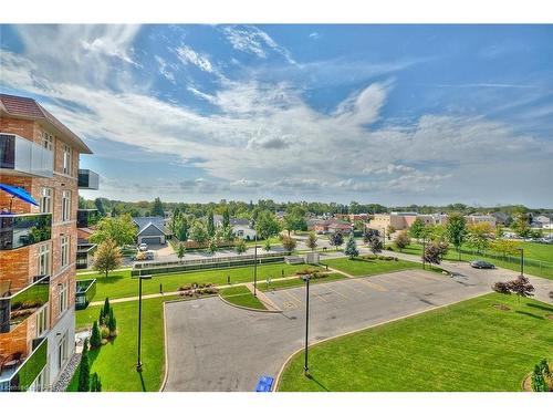 427-8111 Forest Glen Drive, Niagara Falls, ON - Outdoor With View