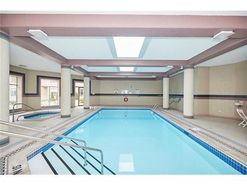 427-8111 Forest Glen Drive, Niagara Falls, ON - Indoor Photo Showing Other Room With In Ground Pool