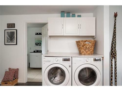 3828 Roxborough Avenue, Fort Erie, ON - Indoor Photo Showing Laundry Room