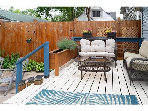 3828 Roxborough Avenue, Fort Erie, ON - Outdoor With Deck Patio Veranda