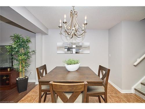 28 Flynn Court, St. Catharines, ON - Indoor Photo Showing Dining Room