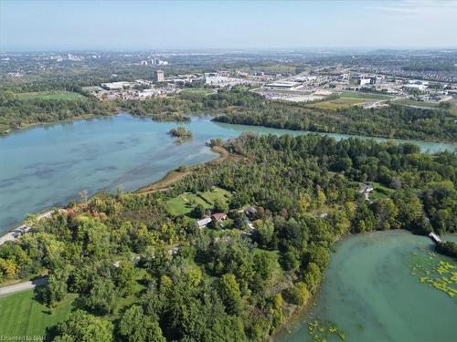 2440 Decew Road, Thorold, ON - Outdoor With Body Of Water With View