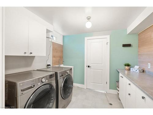 120 Keefer Road, Thorold, ON - Indoor Photo Showing Laundry Room