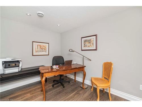 1827 Four Mile Creek Road, Niagara-On-The-Lake, ON - Indoor Photo Showing Office