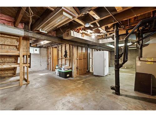 24 Victoria Street, St. Catharines, ON - Indoor Photo Showing Basement