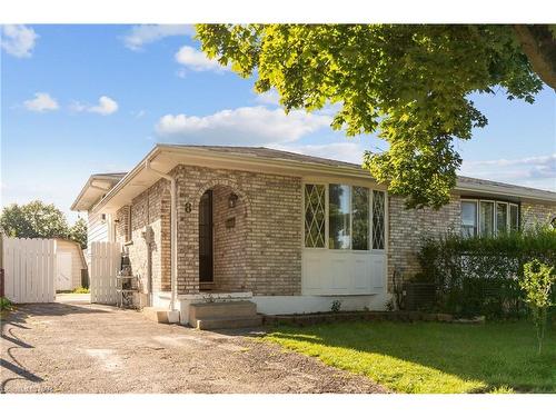 8 Canterbury Drive, St. Catharines, ON - Outdoor