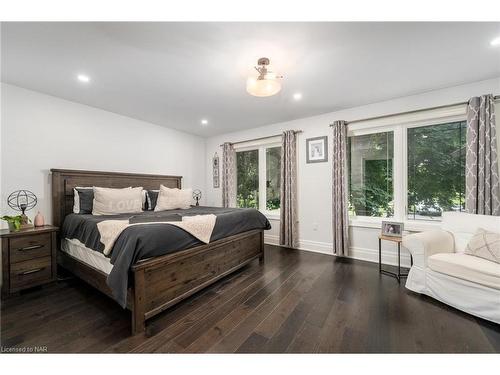 8 Runnymede Road, Port Colborne, ON - Indoor Photo Showing Bedroom