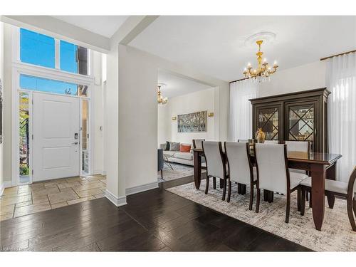 14 Tuscany Court, St. Catharines, ON - Indoor Photo Showing Dining Room