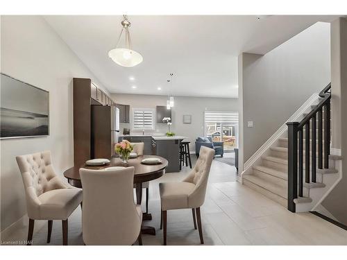 24 Lamb Crescent, Thorold, ON - Indoor Photo Showing Dining Room