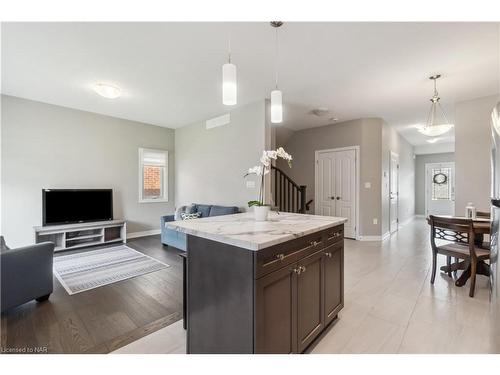 24 Lamb Crescent, Thorold, ON - Indoor