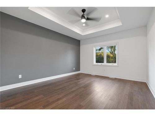 203 Elmwood Avenue, Fort Erie, ON - Indoor Photo Showing Other Room