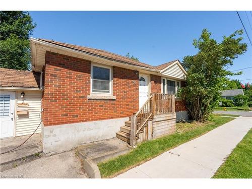 22 Ferndale Avenue, St. Catharines, ON - Outdoor