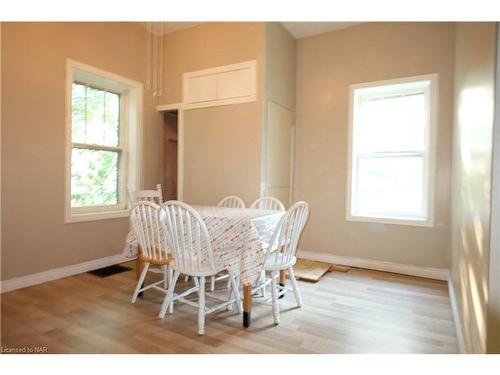 (Main Floor)-9 Woodland Avenue, St. Catharines, ON - Indoor Photo Showing Dining Room