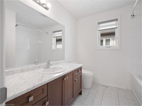 1478 Marina Drive, Fort Erie, ON - Indoor Photo Showing Bathroom