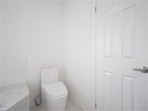 1478 Marina Drive, Fort Erie, ON - Indoor Photo Showing Bathroom