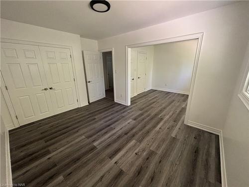 96 Leaside Drive, St. Catharines, ON - Indoor Photo Showing Other Room