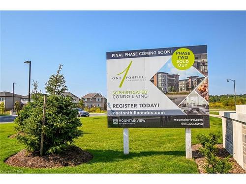 209-118 Summersides Boulevard, Fonthill, ON - Outdoor