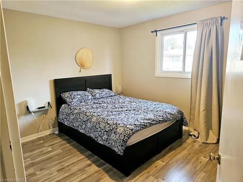 67 Mcdonagh Crescent, Thorold, ON - Indoor Photo Showing Bedroom