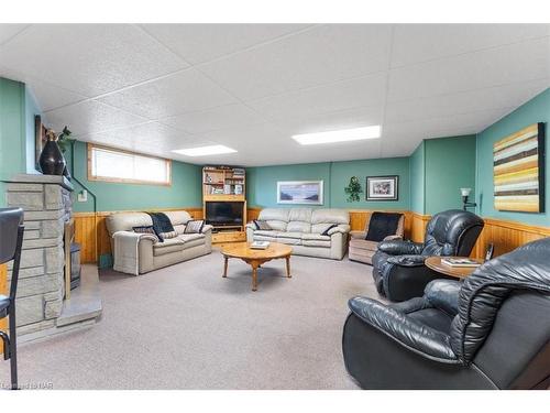 425 Bell Street, Port Colborne, ON - Indoor Photo Showing Basement