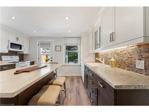 28 Elberta Street, St. Catharines, ON - Indoor Photo Showing Kitchen