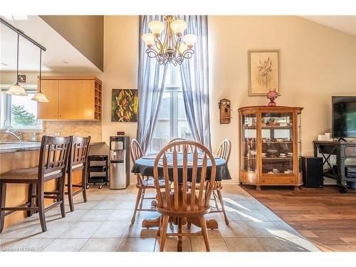 8 Hope Avenue, Niagara-On-The-Lake, ON - Indoor Photo Showing Dining Room