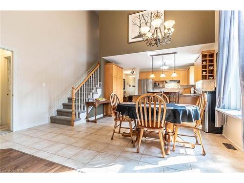 8 Hope Avenue, Niagara-On-The-Lake, ON - Indoor Photo Showing Dining Room