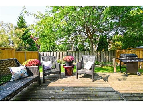 8 Hope Avenue, Niagara-On-The-Lake, ON - Outdoor With Deck Patio Veranda