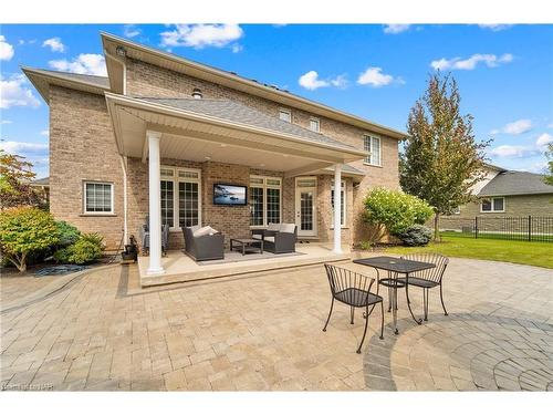 8018 Cathedral Drive, Niagara Falls, ON - Outdoor With Deck Patio Veranda