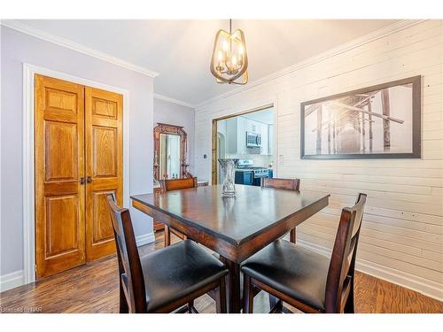 45 Parkview Road, St. Catharines, ON - Indoor Photo Showing Dining Room